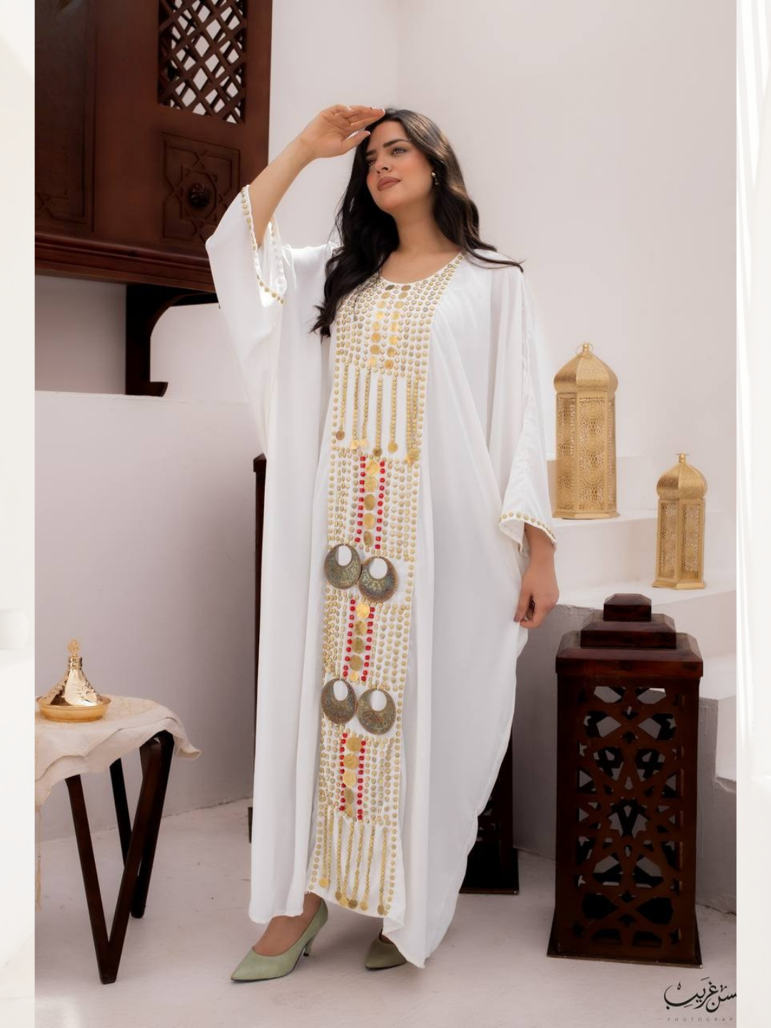 جلابيه كريب مطرز