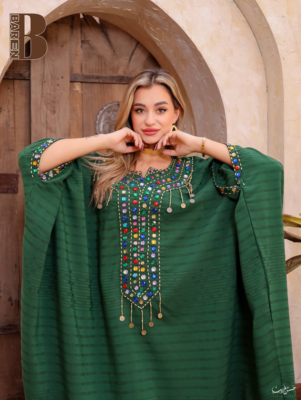 عباية شـغل إيد مـلـونـة